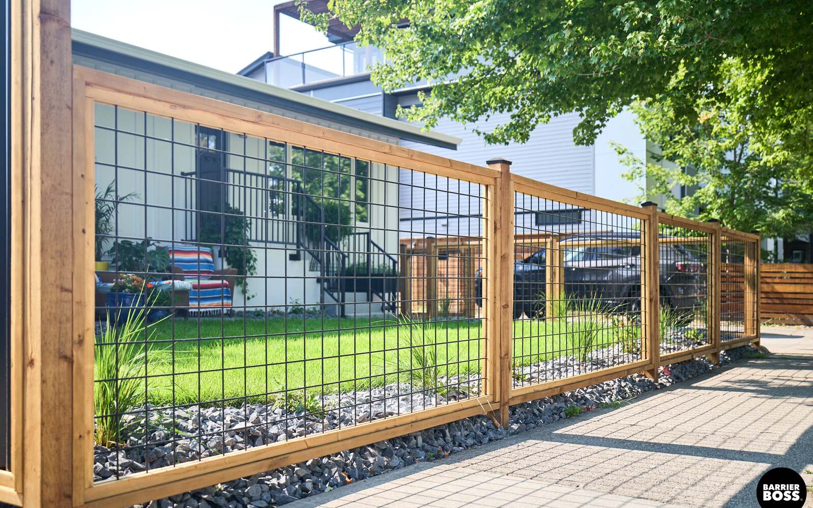 Hot-dip galvanized welded wire mesh panels